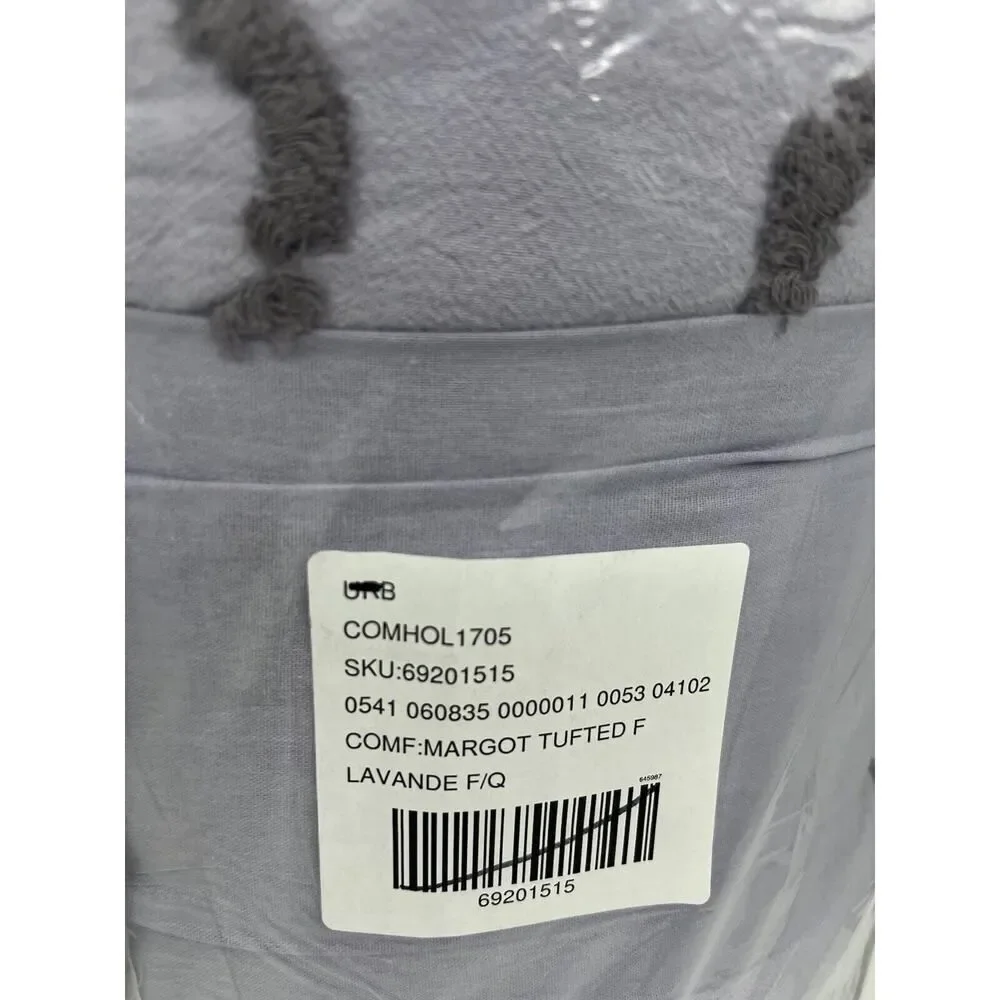 Urban Outfitters Margot Tufted Floral Comforter Lilac Full/Queen